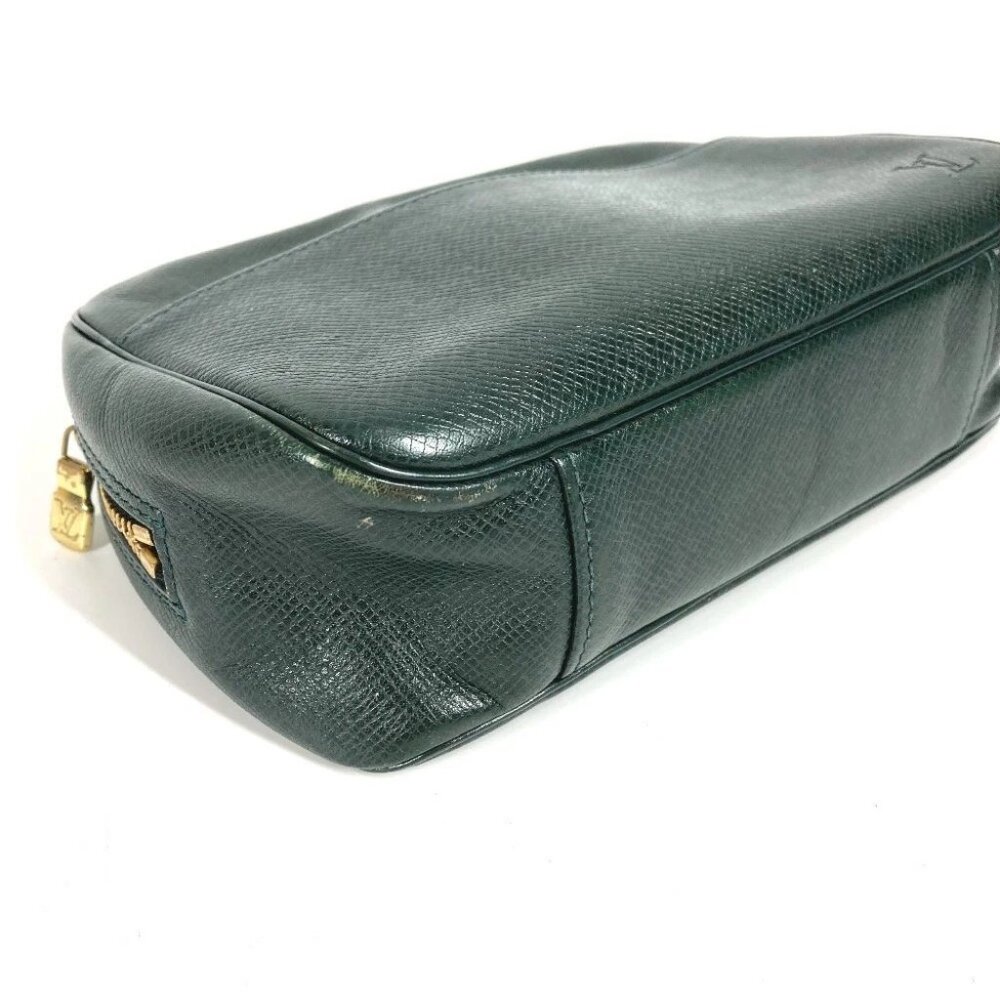 LOUIS VUITTON Taiga Accessory Makeup Pouch Cosmetics Pouch Clutch Bag - Picture 7 of 16